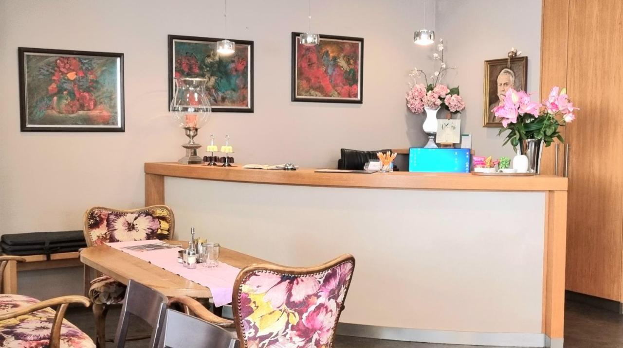 Hotel Meyer Bergheim  Ngoại thất bức ảnh